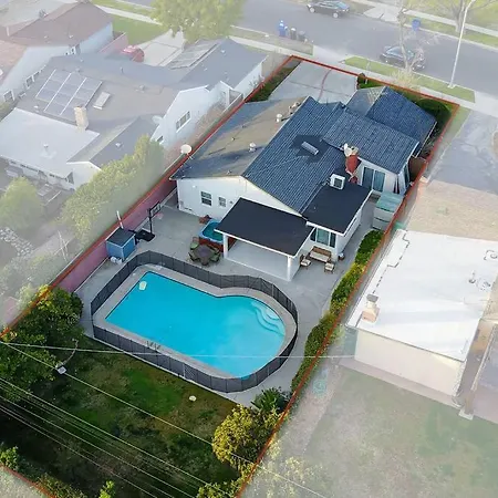 Hollywood Dream Pool Home & King Beds